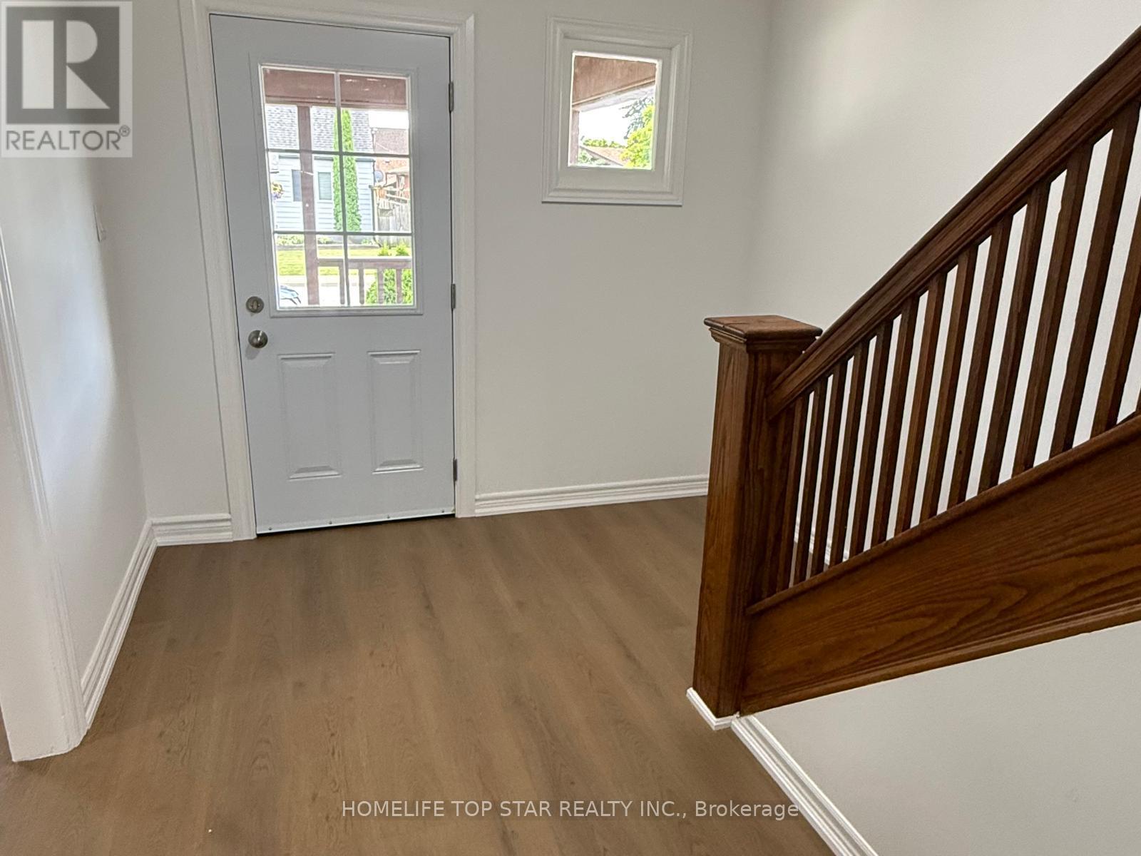 5341 Mcrae Street N, Niagara Falls, Ontario  L2E 1R3 - Photo 3 - X13687834