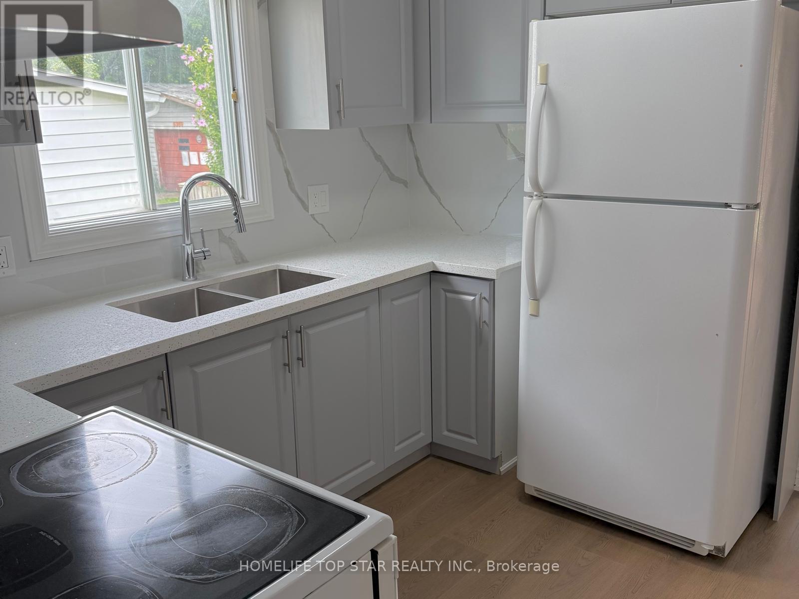 5341 Mcrae Street N, Niagara Falls, Ontario  L2E 1R3 - Photo 7 - X13687834