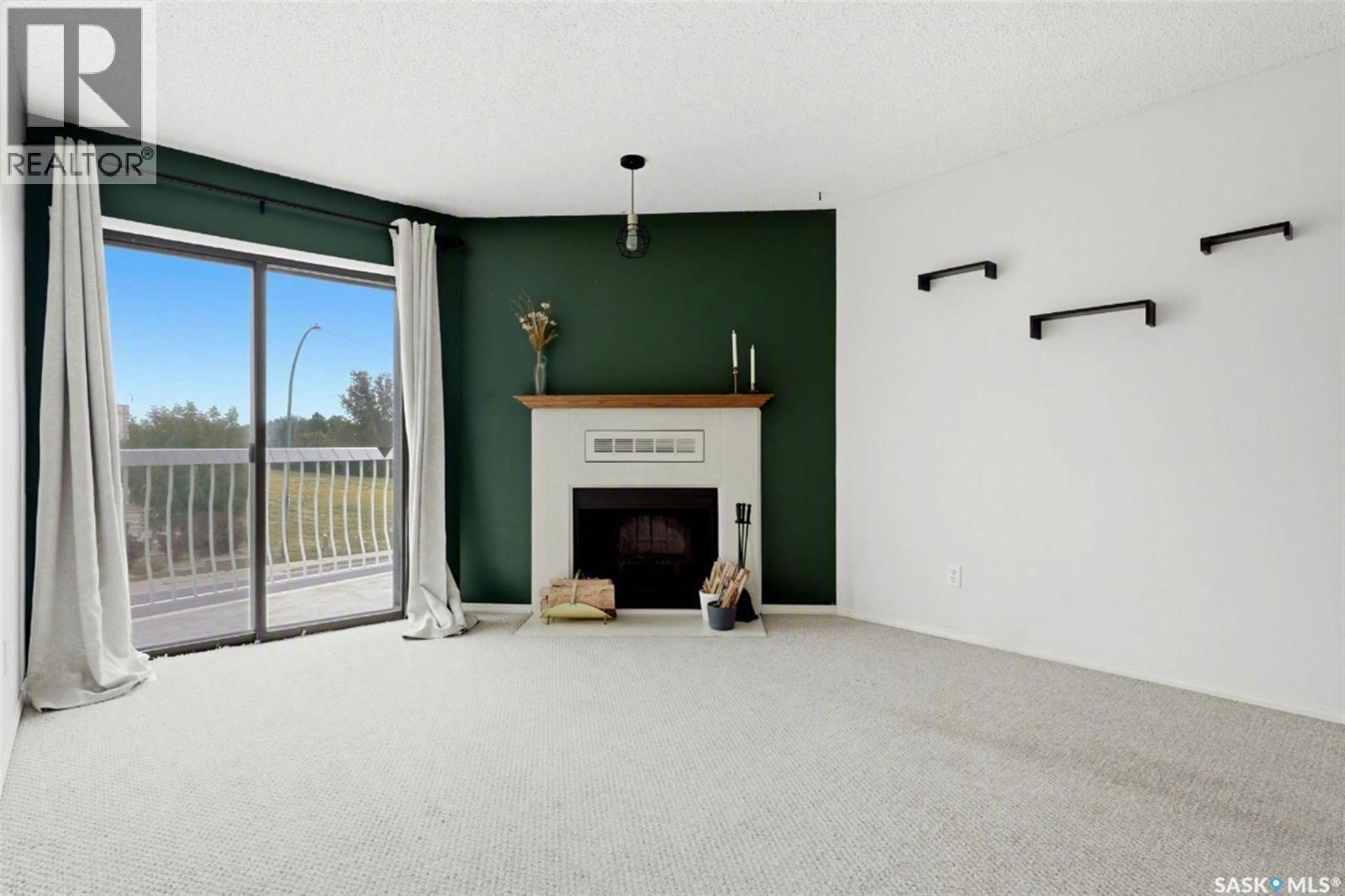 6419 Rochdale Boulevard, Regina, Saskatchewan  S4X 2Y9 - Photo 1 - SK045897