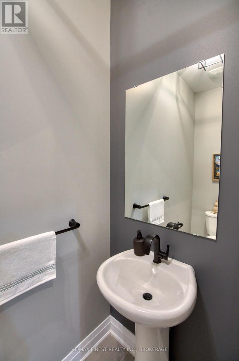 1152 Avignon Street, Russell, Ontario  K0A 1W0 - Photo 18 - X13686272