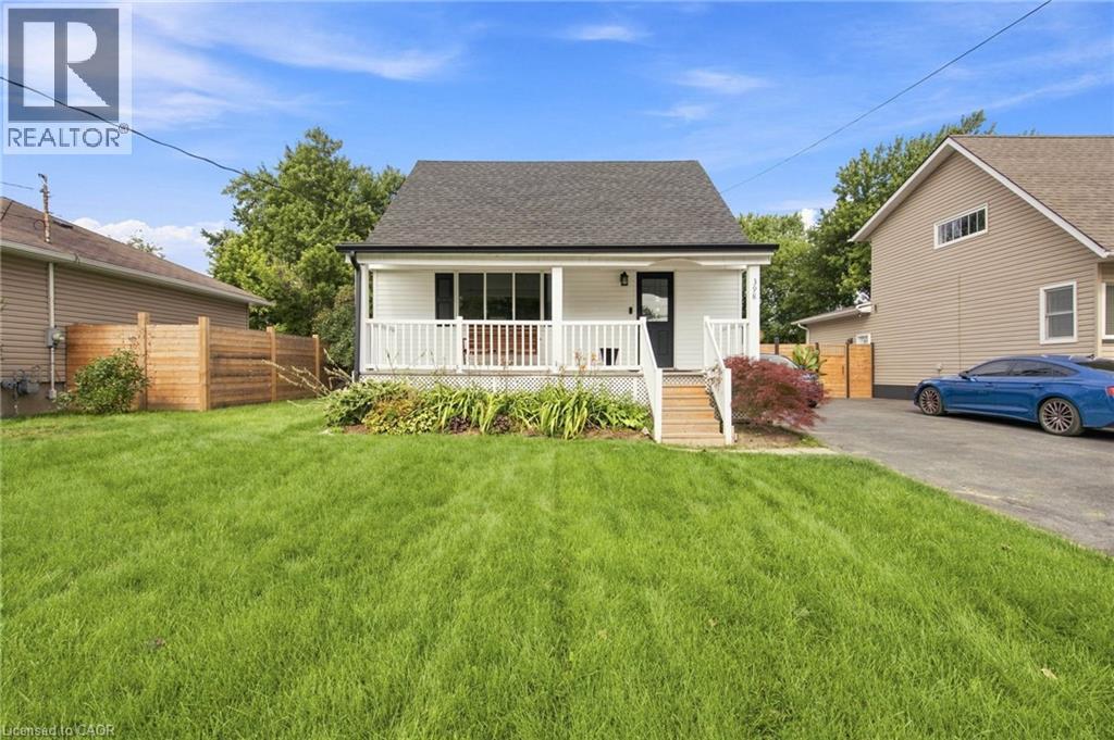 398 East 38th Street, Hamilton, Ontario  L8V 4G6 - Photo 2 - 40856590