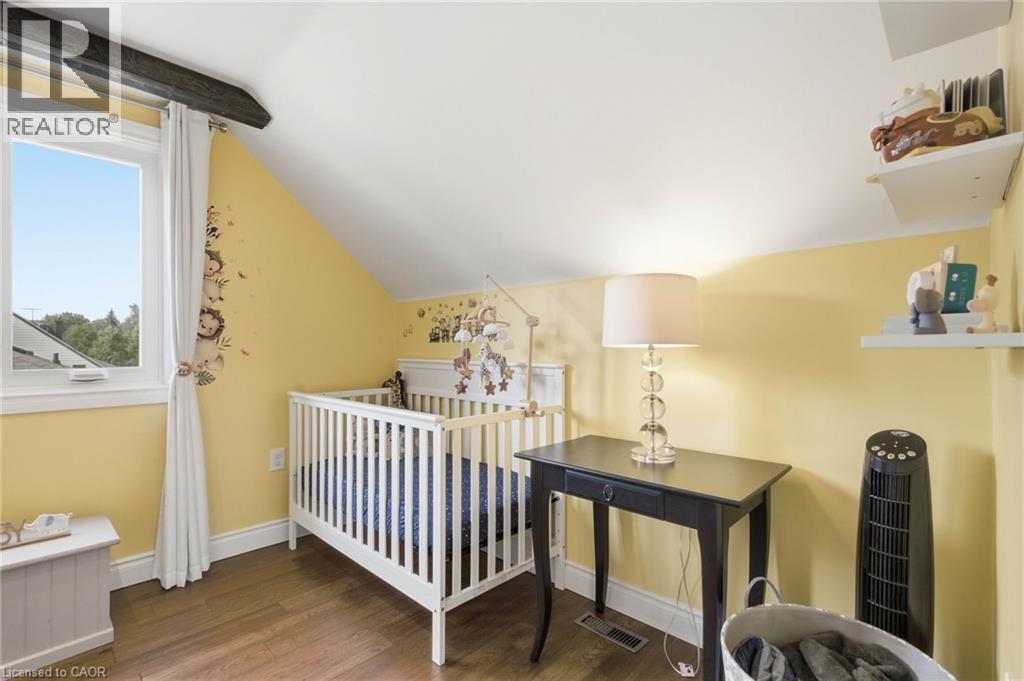 398 East 38th Street, Hamilton, Ontario  L8V 4G6 - Photo 26 - 40856590