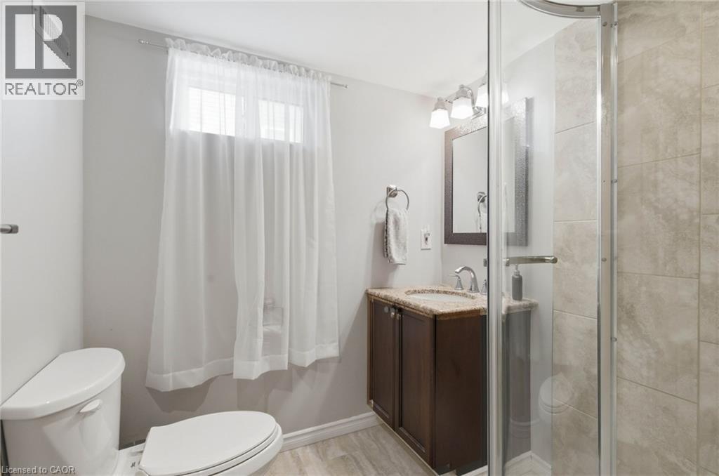 398 East 38th Street, Hamilton, Ontario  L8V 4G6 - Photo 36 - 40856590