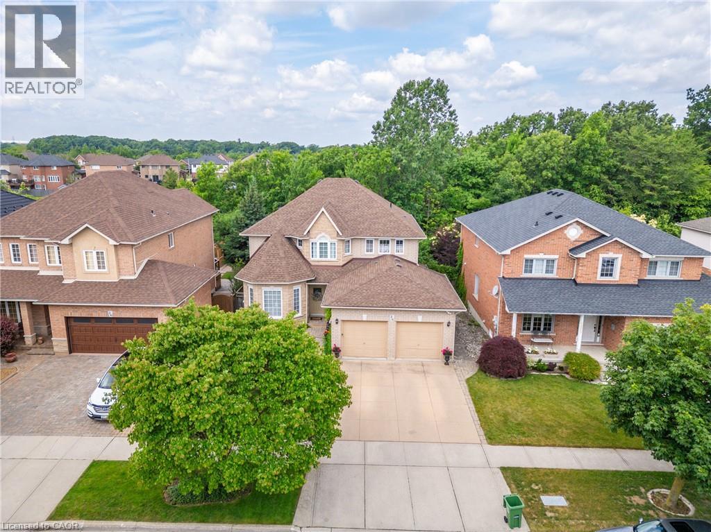 26 Shadetree Crescent