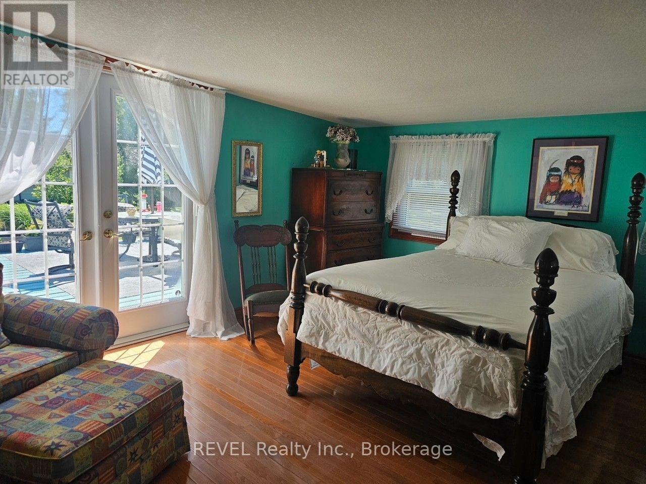 70 Bernard Avenue, Fort Erie, Ontario  L0S 1N0 - Photo 15 - X13679504