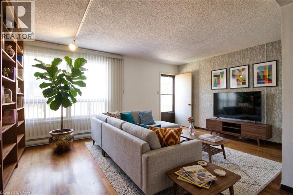 63 Fonthill Road Unit# 4, Hamilton, Ontario  L9C 6T1 - Photo 12 - 40827973