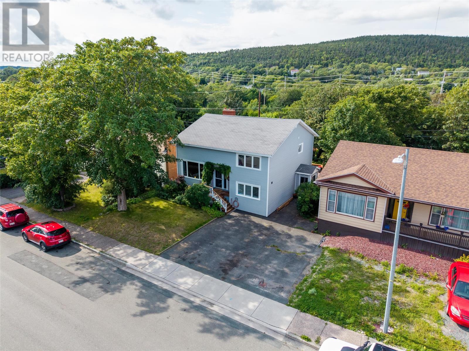 16 Dundas Street, St John's — photo 37