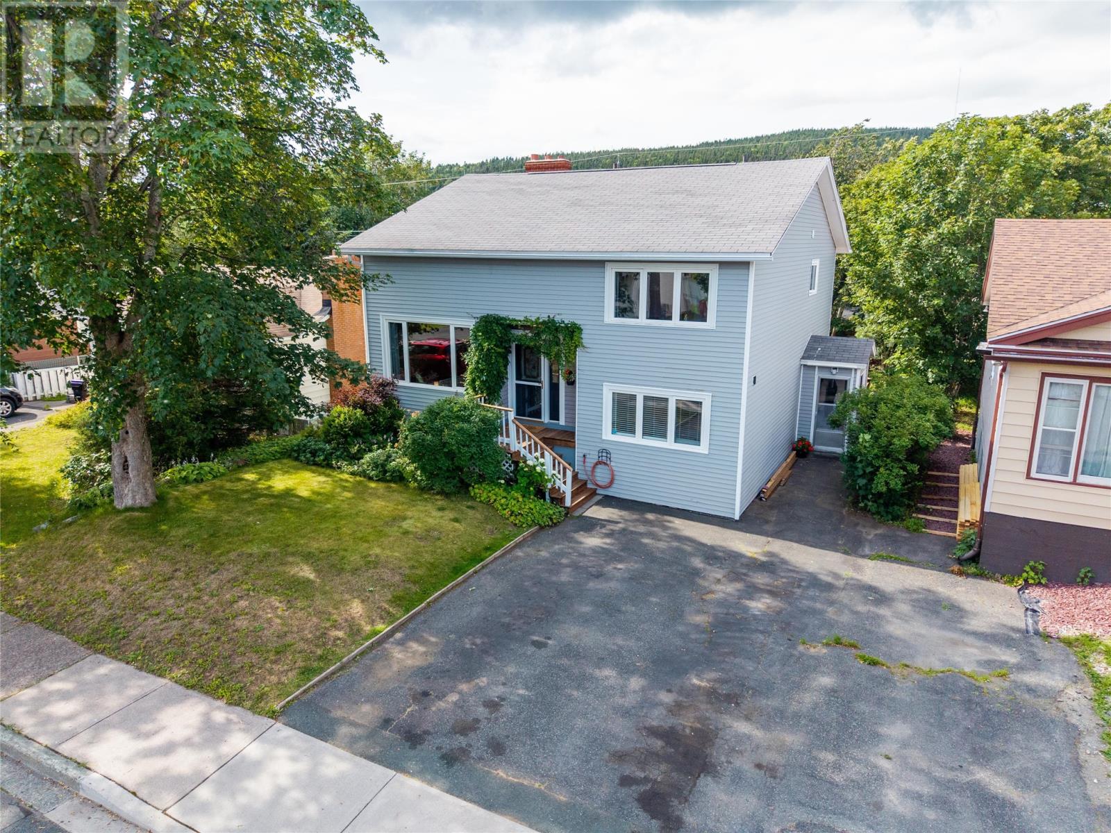 16 Dundas Street, St John's — photo 38