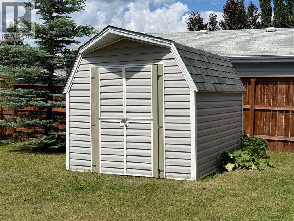 530 20 Street, Wainwright, Alberta  T9W 1H8 - Photo 31 - A2325242