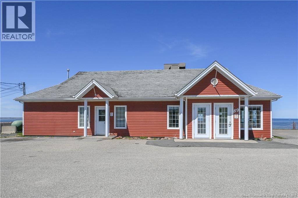 89 Saint-Pierre Est Boulevard, Caraquet, New Brunswick E1W 1B6 - Photo 1 - NB146254