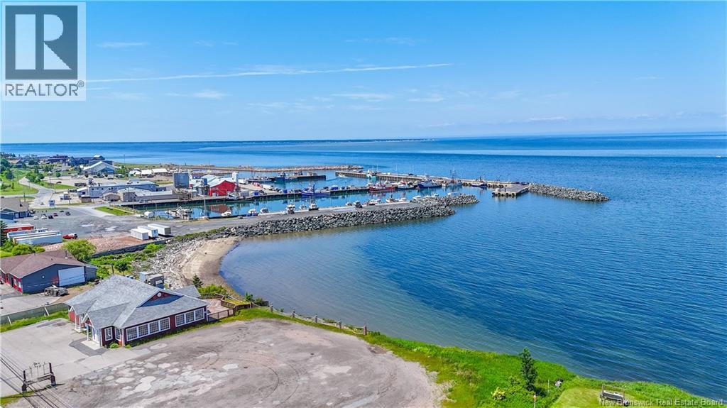 89 Saint-Pierre Est Boulevard, Caraquet, New Brunswick E1W 1B6 - Photo 14 - NB146254