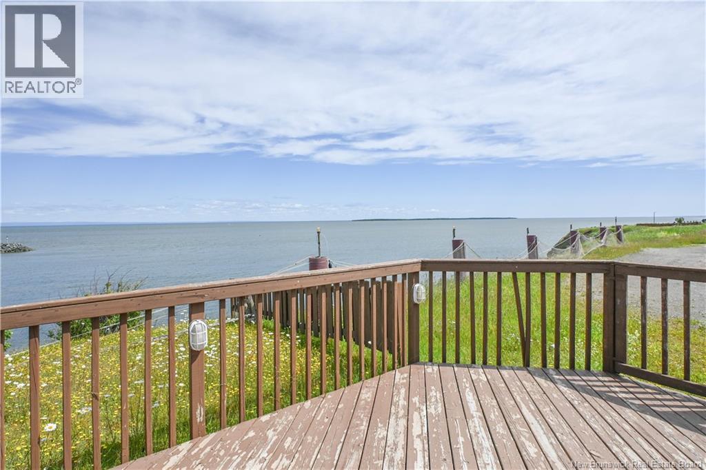 89 Saint-Pierre Est Boulevard, Caraquet, New Brunswick E1W 1B6 - Photo 7 - NB146254