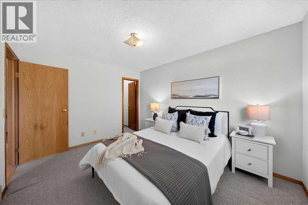 1837 Meadowbrook Drive SE, Airdrie, Alberta  T4A 1V5 - Photo 29 - A2336263