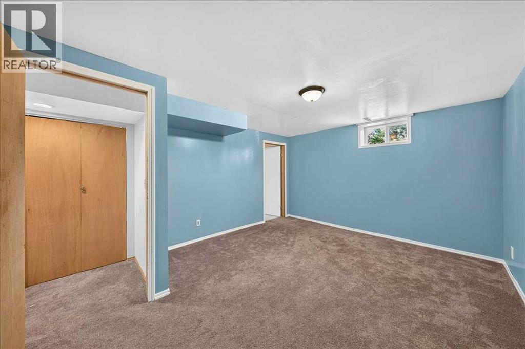 1837 Meadowbrook Drive SE, Airdrie, Alberta  T4A 1V5 - Photo 46 - A2336263