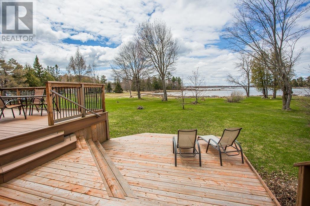 1173 Richards St, St. Joseph Township, Richards Landing, Ontario P0R 1J0 - Photo 30 - SM262222