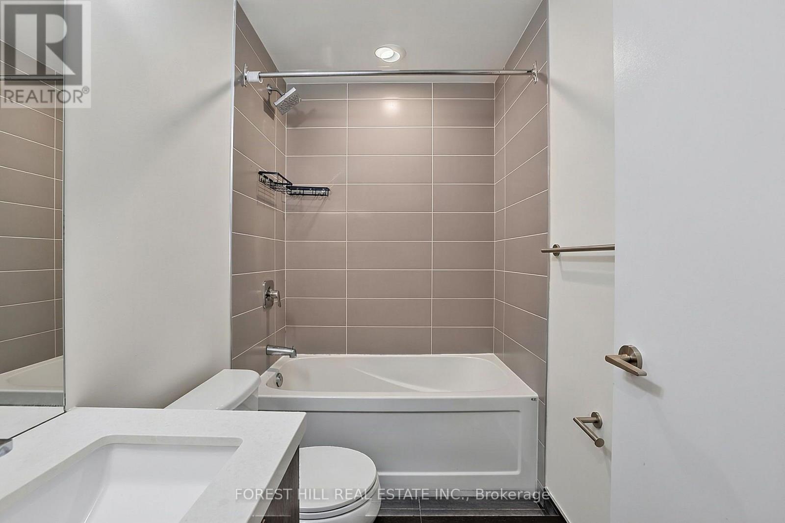 202 - 109 OSSINGTON AVENUE Toronto (Trinity-Bellwoods), ON M6J 0G1