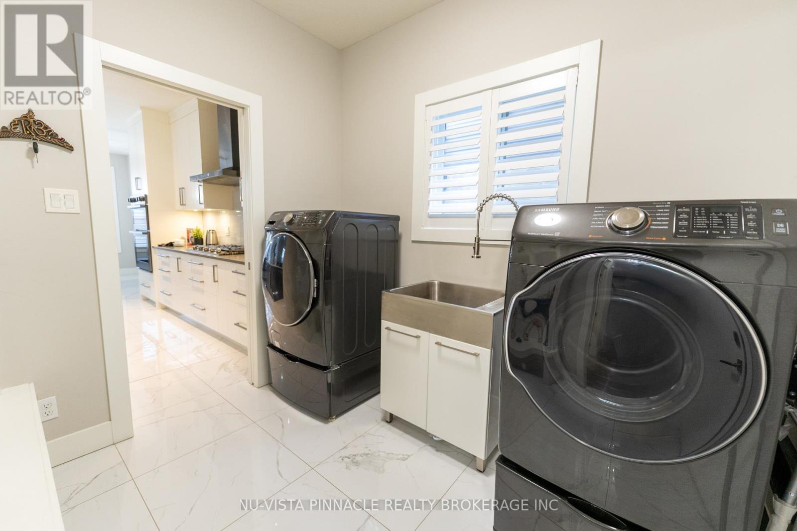 3354 Mersea Street, London South, Ontario  N6P 0G3 - Photo 12 - X13687908