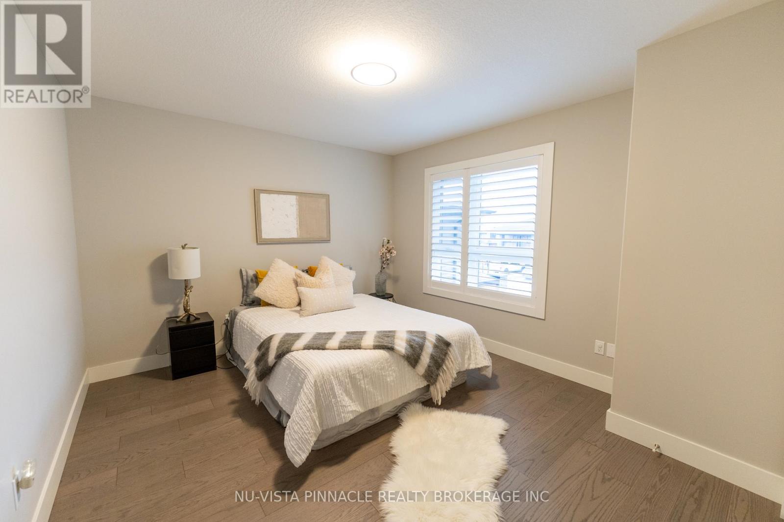 3354 Mersea Street, London South, Ontario  N6P 0G3 - Photo 34 - X13687908
