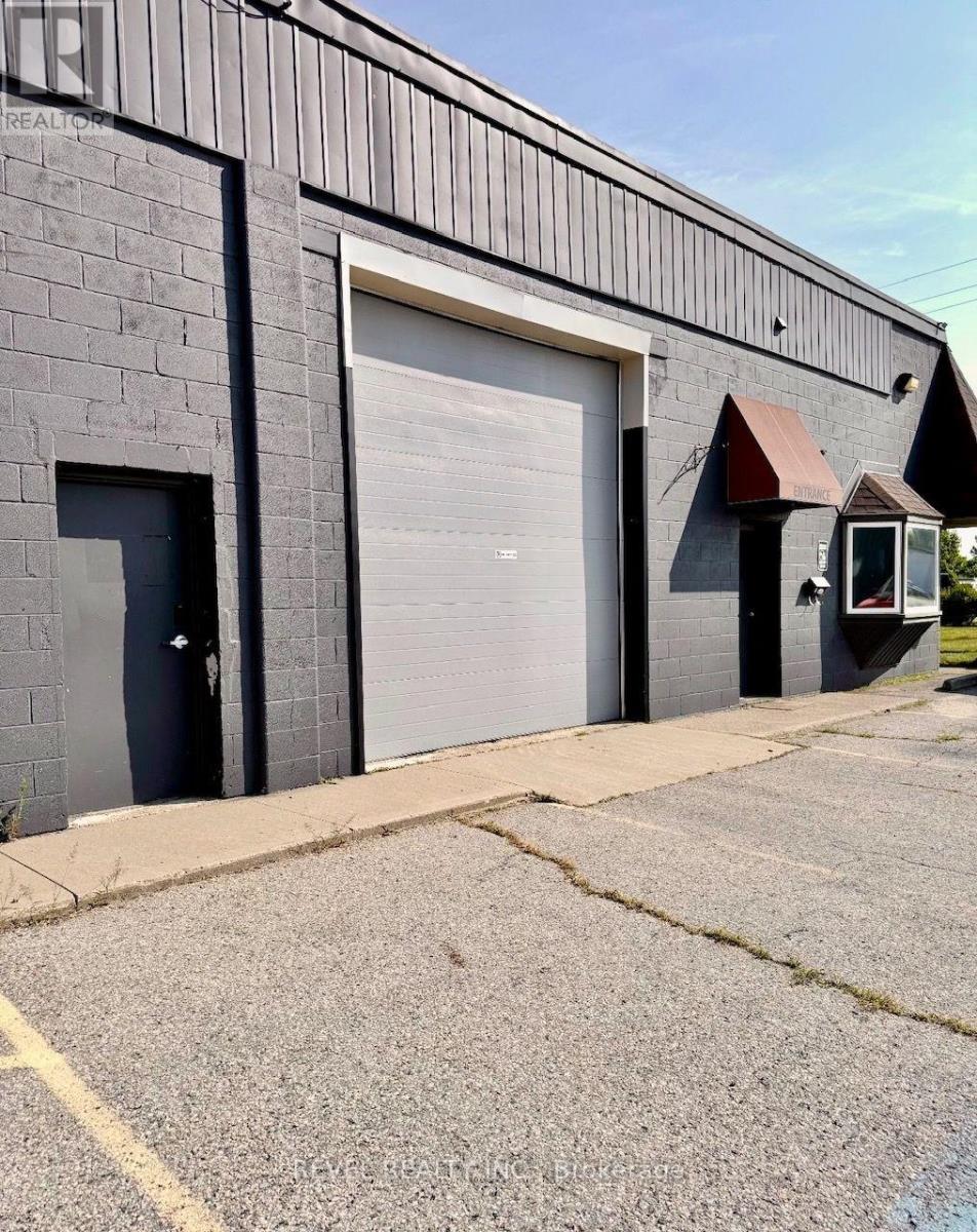 109 FALCON STREET, London East, Ontario