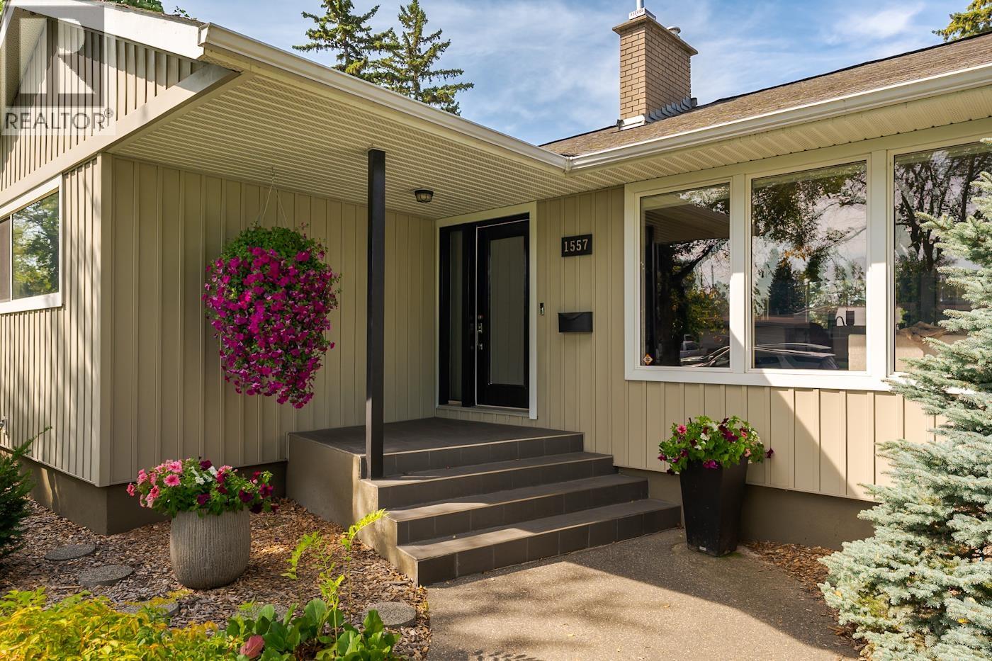 1557 Burden Street, Prince George, British Columbia  V2M 2J7 - Photo 2 - R3156783