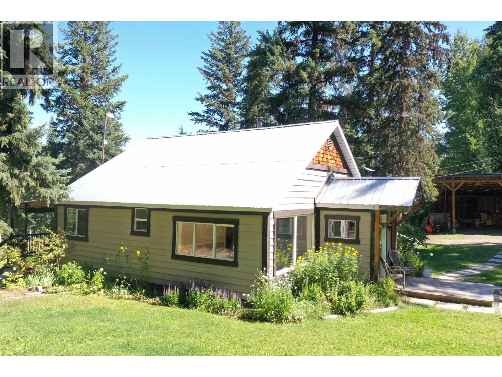 1154 Marsh Road, Quesnel, British Columbia  V2J 6H3 - Photo 2 - R3156790