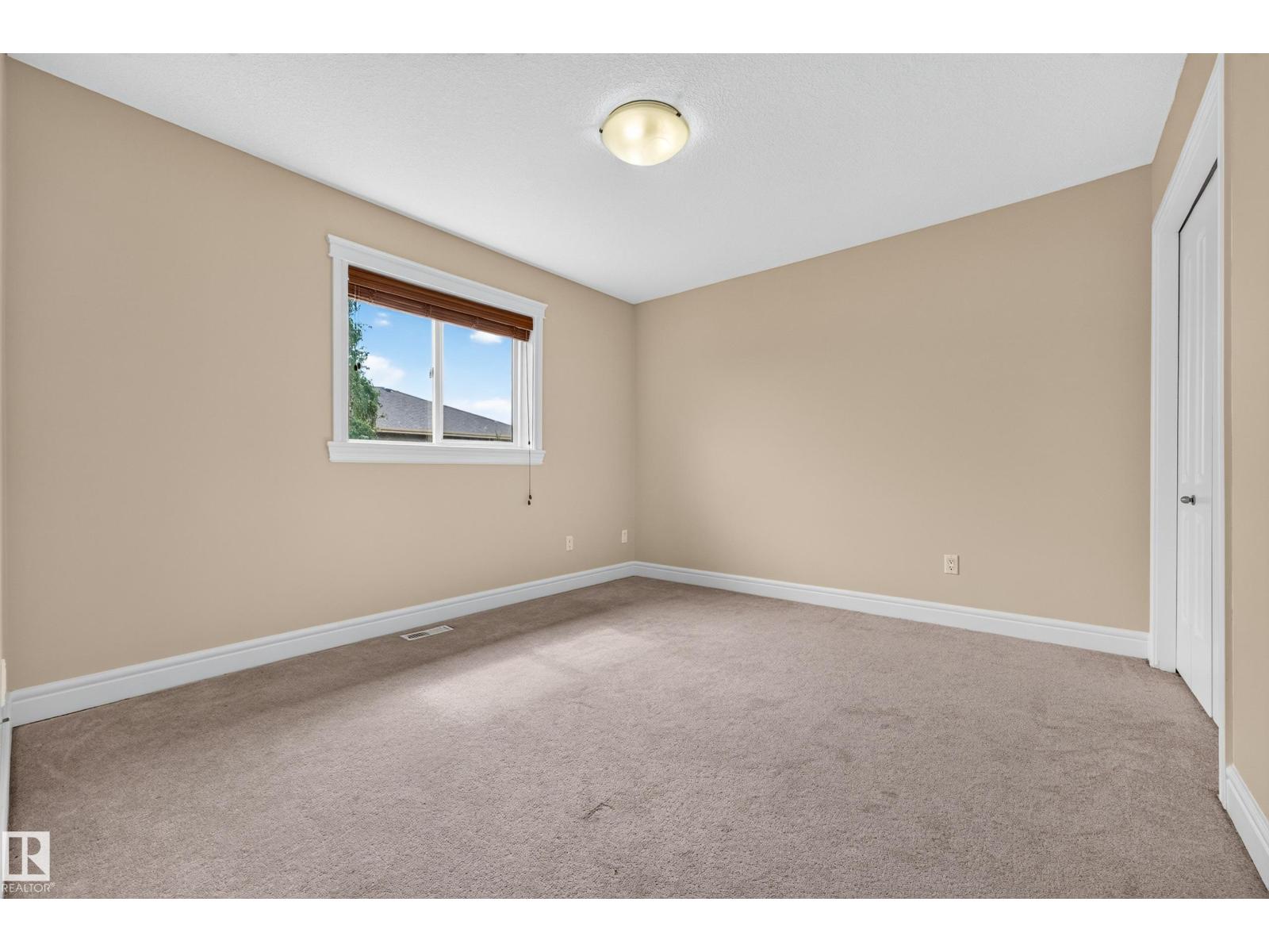 7111 169 Av Nw, Edmonton, Alberta  T5Z 0B5 - Photo 32 - E4504326