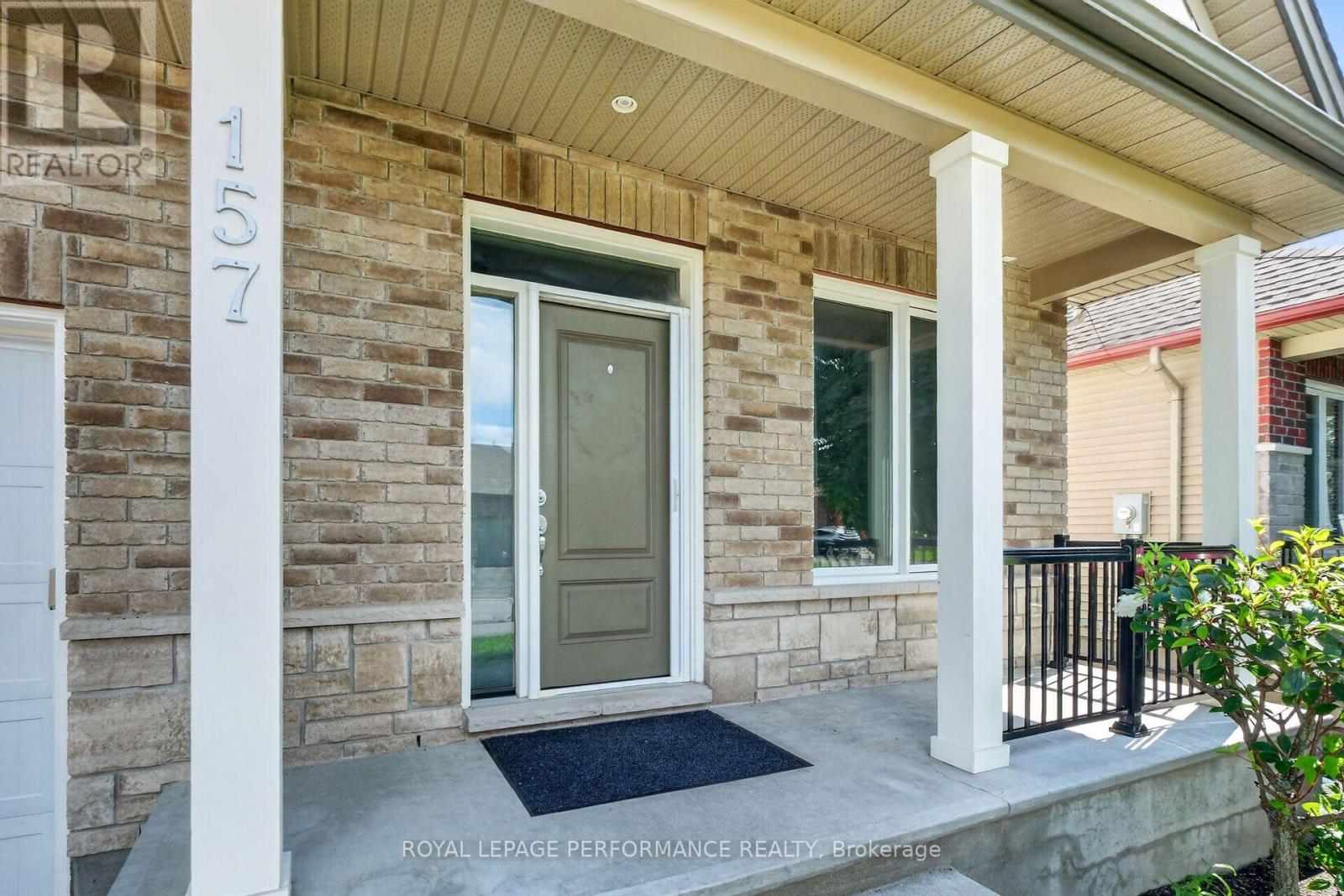 157 Boxcar Crescent, Russell, Ontario  K4R 0C4 - Photo 3 - X13687906