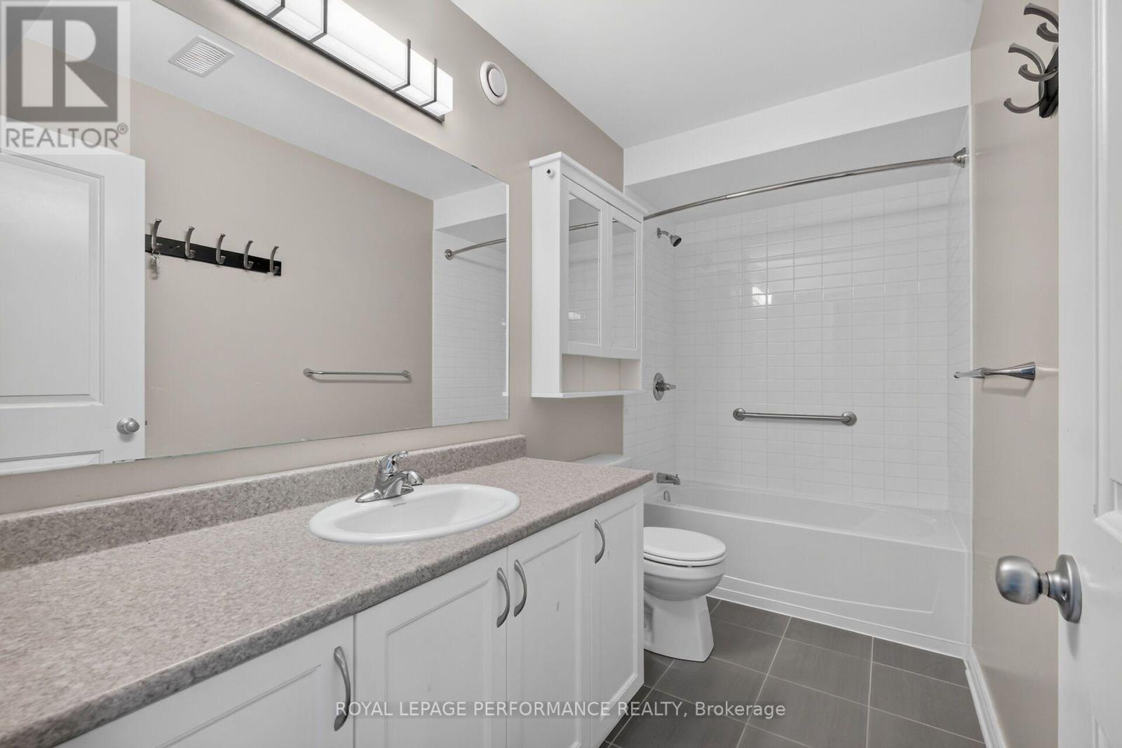 157 Boxcar Crescent, Russell, Ontario  K4R 0C4 - Photo 39 - X13687906