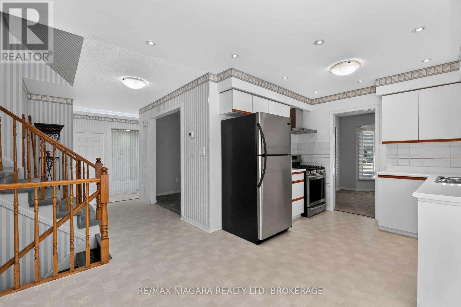7725 Swan Street, Niagara Falls, Ontario  L2H 2P7 - Photo 7 - X13687946