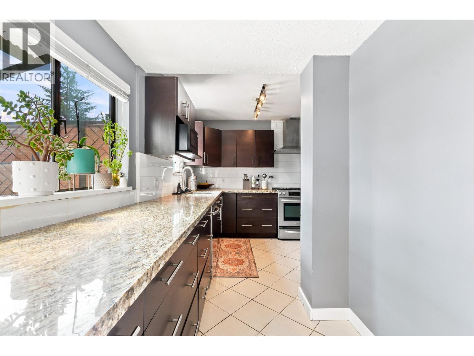 342 E Eighth Avenue, New Westminster, British Columbia  V3L 4K8 - Photo 7 - R3156493