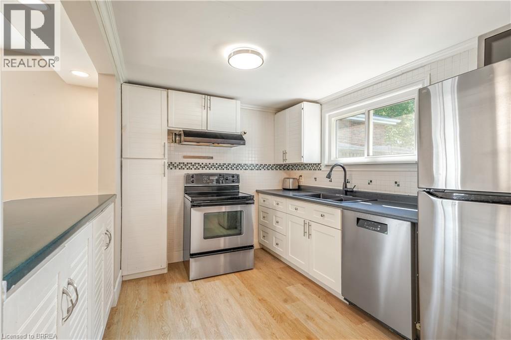 345 Nelson Street, Brantford, Ontario  N3S 4E3 - Photo 19 - 40855869