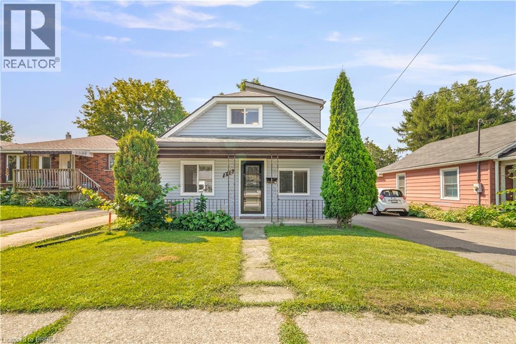 345 Nelson Street, Brantford, Ontario  N3S 4E3 - Photo 1 - 40855869
