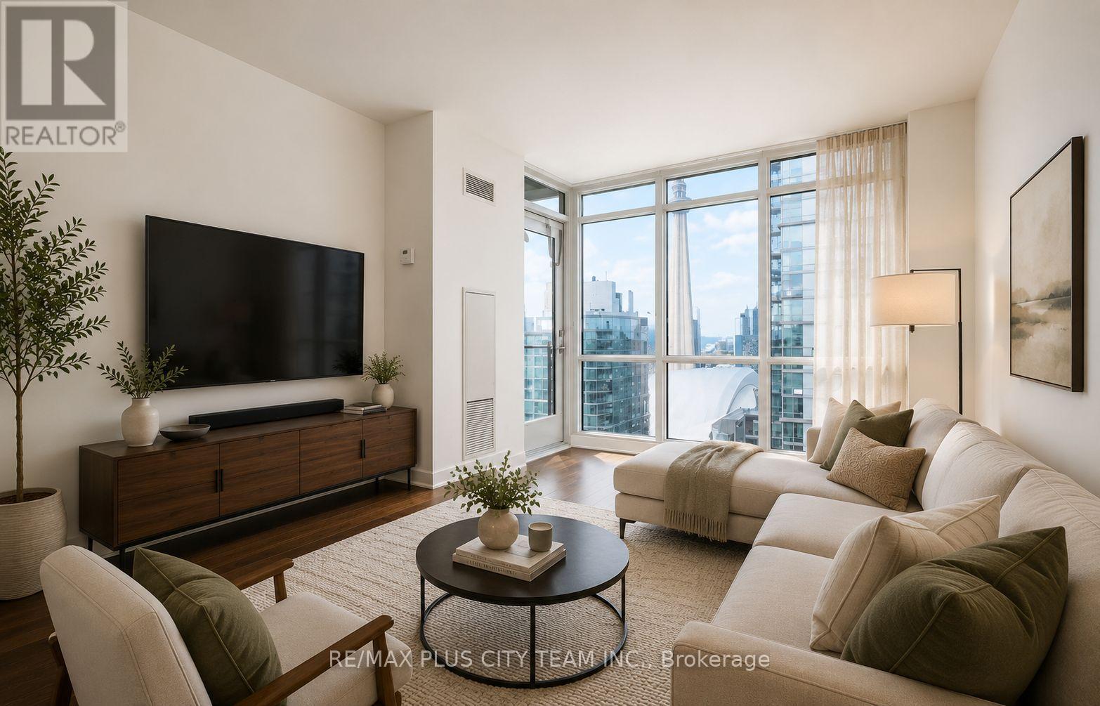 4707 - 11 Brunel Court, Toronto, Ontario  M5V 3Y3 - Photo 2 - C13687916
