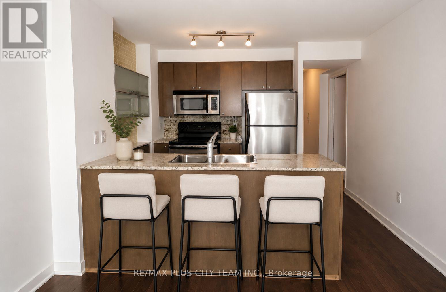 4707 - 11 Brunel Court, Toronto, Ontario  M5V 3Y3 - Photo 3 - C13687916