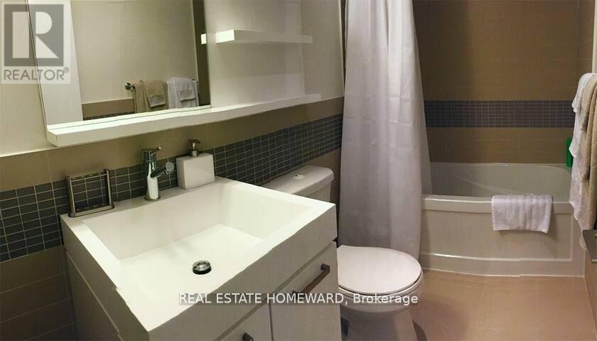 1803 - 295 Adelaide Street W, Toronto, Ontario  M5V 0L4 - Photo 9 - C13687932