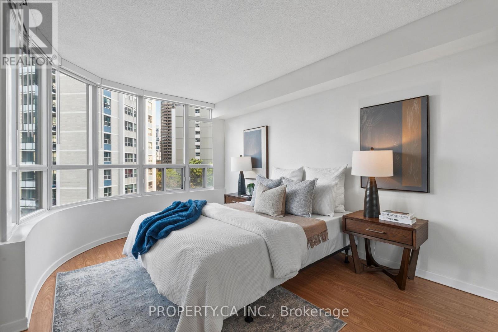 601 - 25 Maitland Street, Toronto, Ontario  M4Y 2W1 - Photo 12 - C13687970