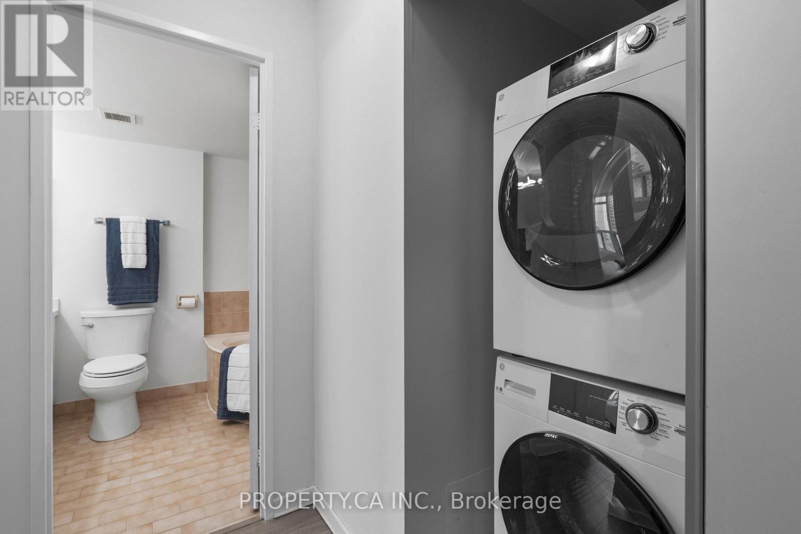 601 - 25 Maitland Street, Toronto, Ontario  M4Y 2W1 - Photo 14 - C13687970