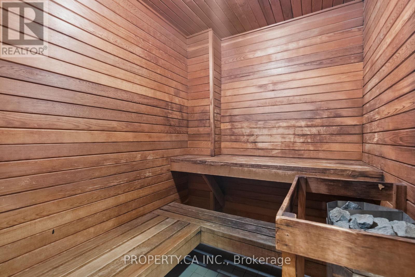 601 - 25 Maitland Street, Toronto, Ontario  M4Y 2W1 - Photo 19 - C13687970