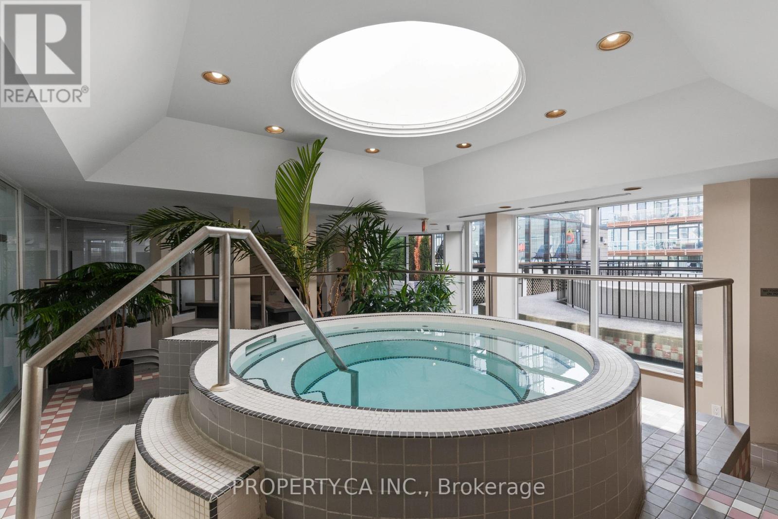 601 - 25 Maitland Street, Toronto, Ontario  M4Y 2W1 - Photo 21 - C13687970