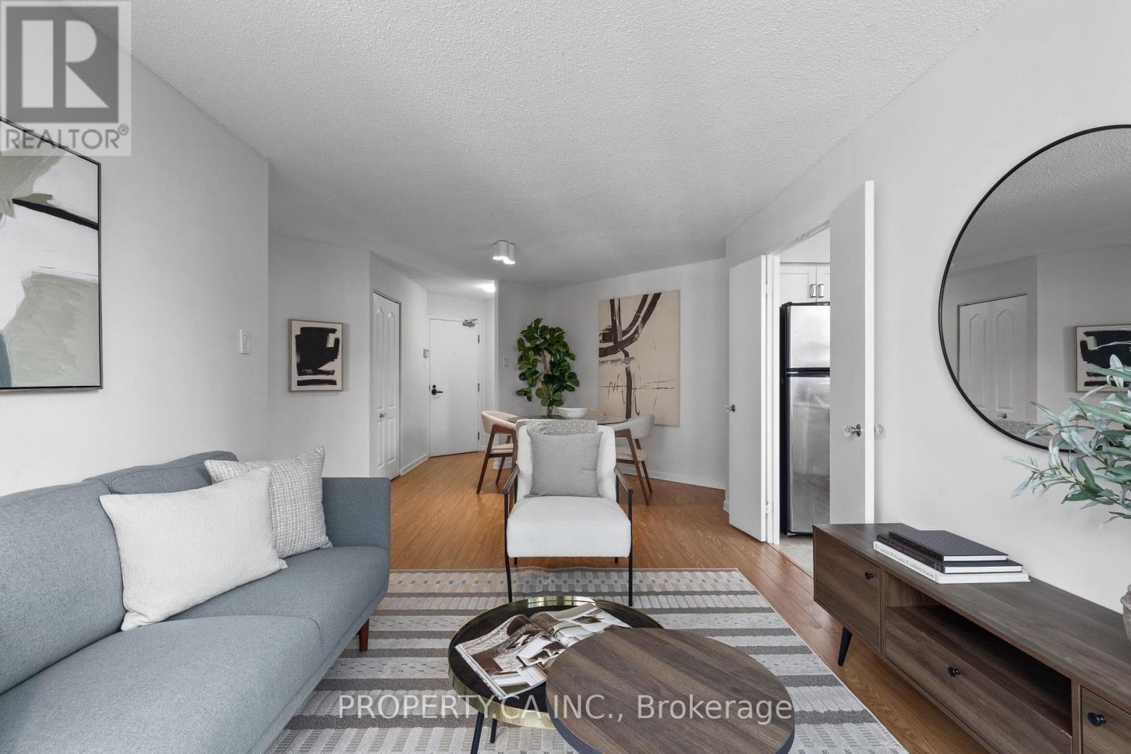 601 - 25 Maitland Street, Toronto, Ontario  M4Y 2W1 - Photo 4 - C13687970