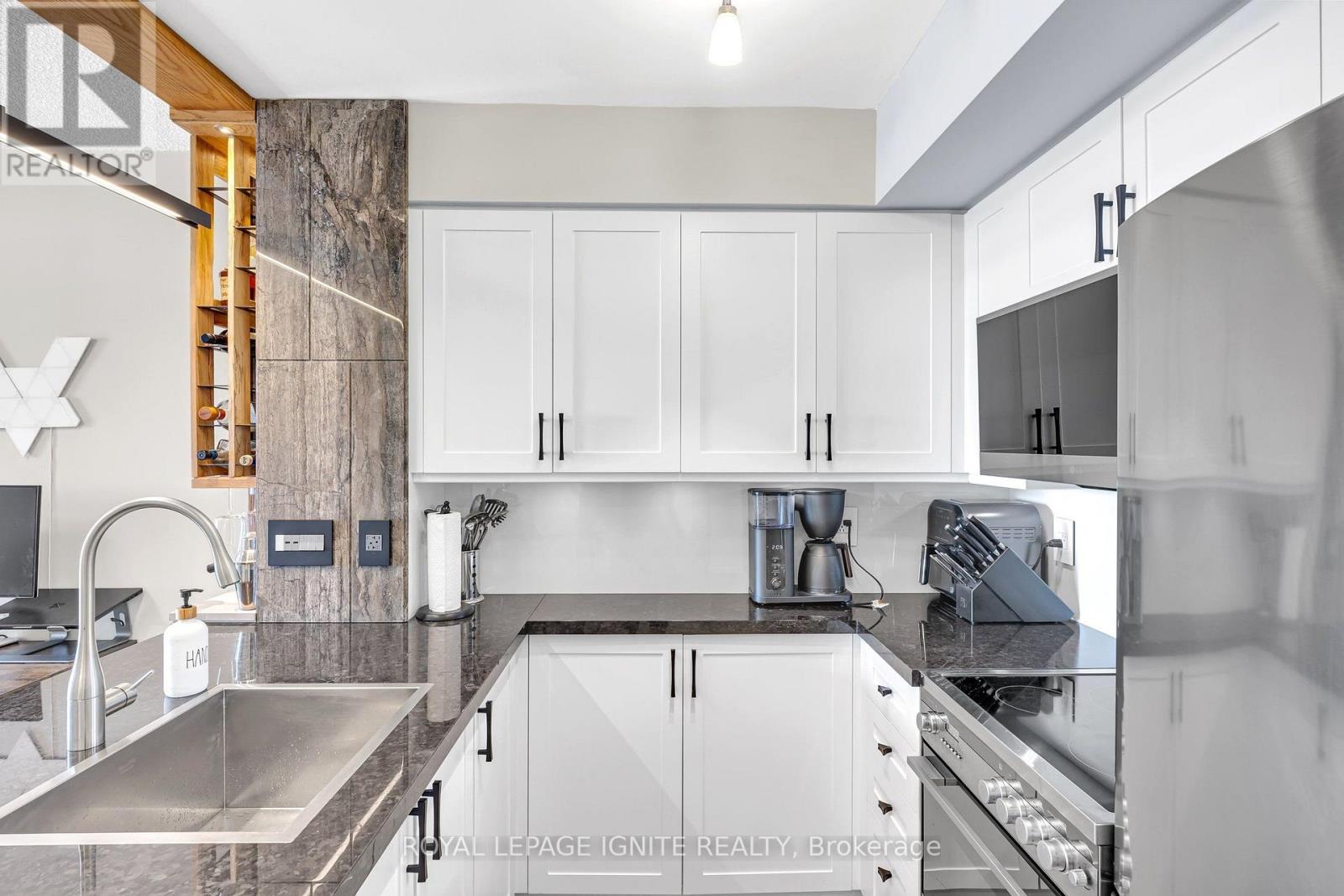 1907 - 50 Lynn Williams Street, Toronto, Ontario  M6K 3R9 - Photo 13 - C13688002