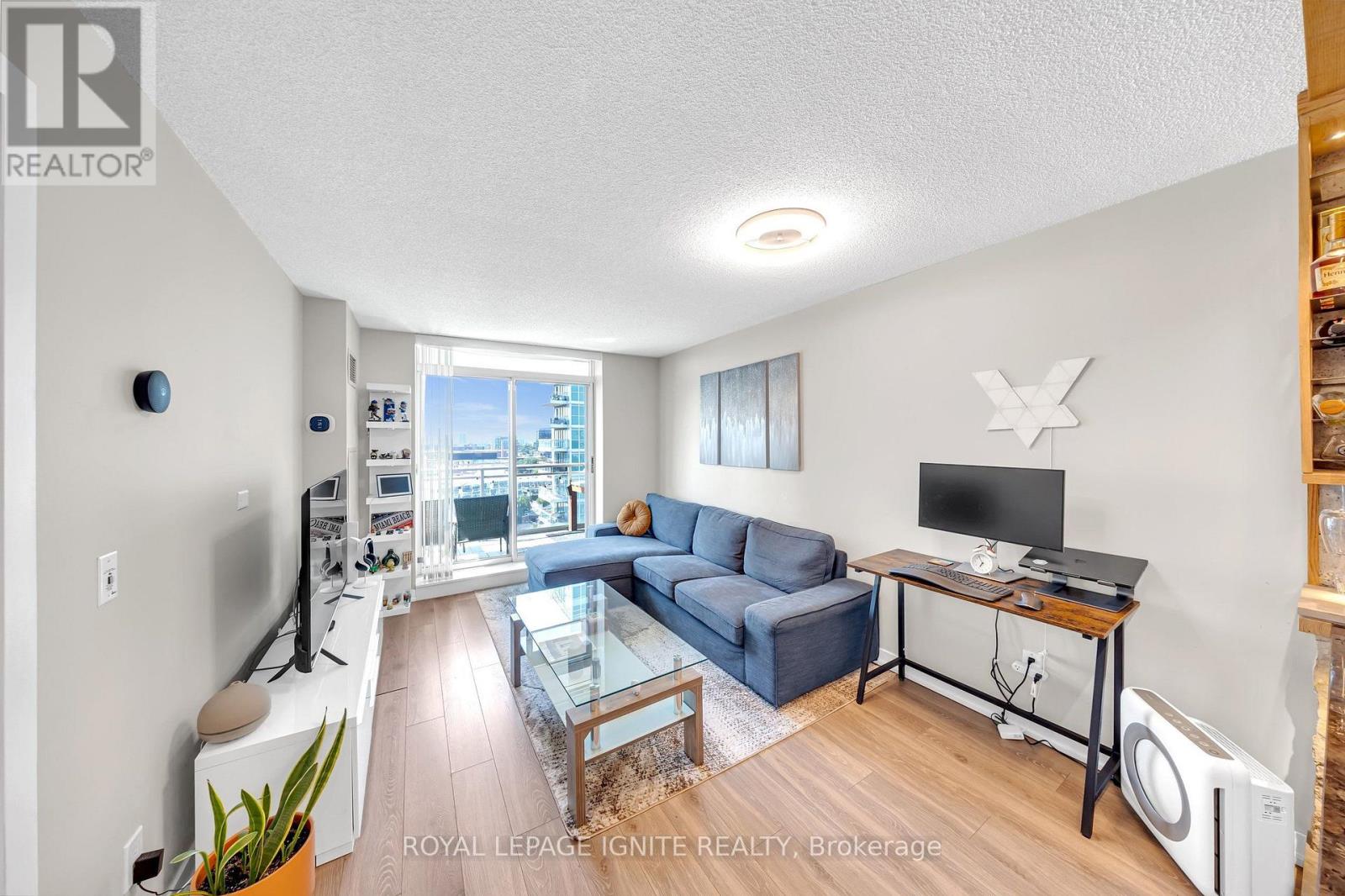 1907 - 50 Lynn Williams Street, Toronto, Ontario  M6K 3R9 - Photo 14 - C13688002
