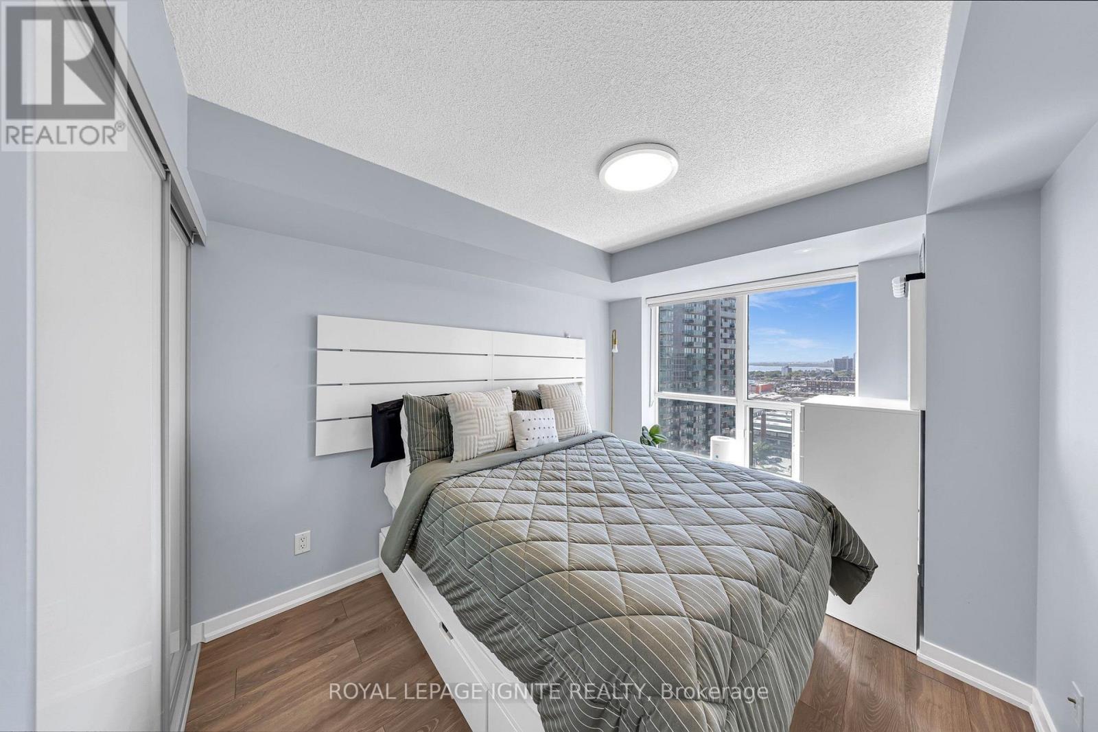1907 - 50 Lynn Williams Street, Toronto, Ontario  M6K 3R9 - Photo 17 - C13688002