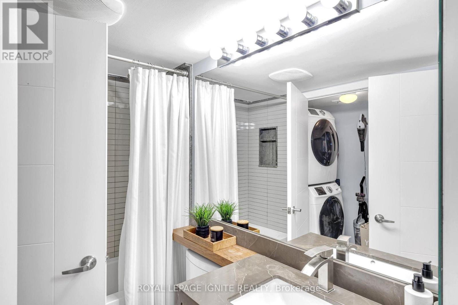 1907 - 50 Lynn Williams Street, Toronto, Ontario  M6K 3R9 - Photo 20 - C13688002
