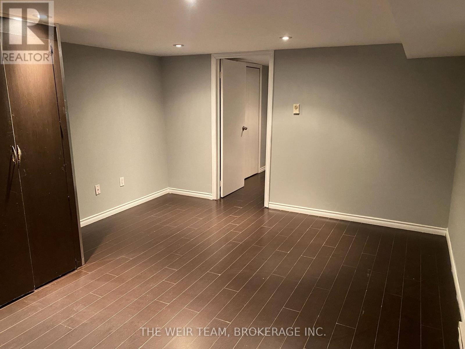 Lower - 61 Rushbrooke Avenue, Toronto, Ontario  M4M 3A8 - Photo 4 - E13688016