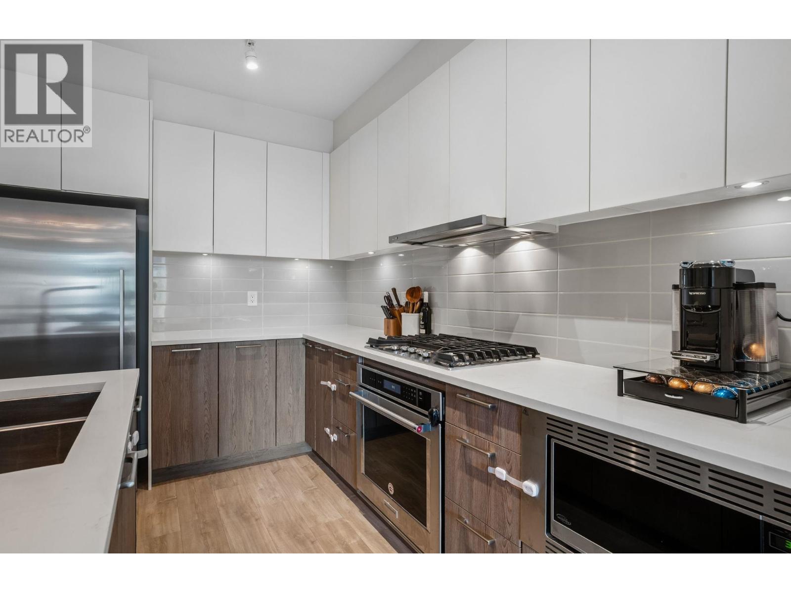 105 625 E 3rd Street, North Vancouver, British Columbia  V7L 1G6 - Photo 12 - R3156713