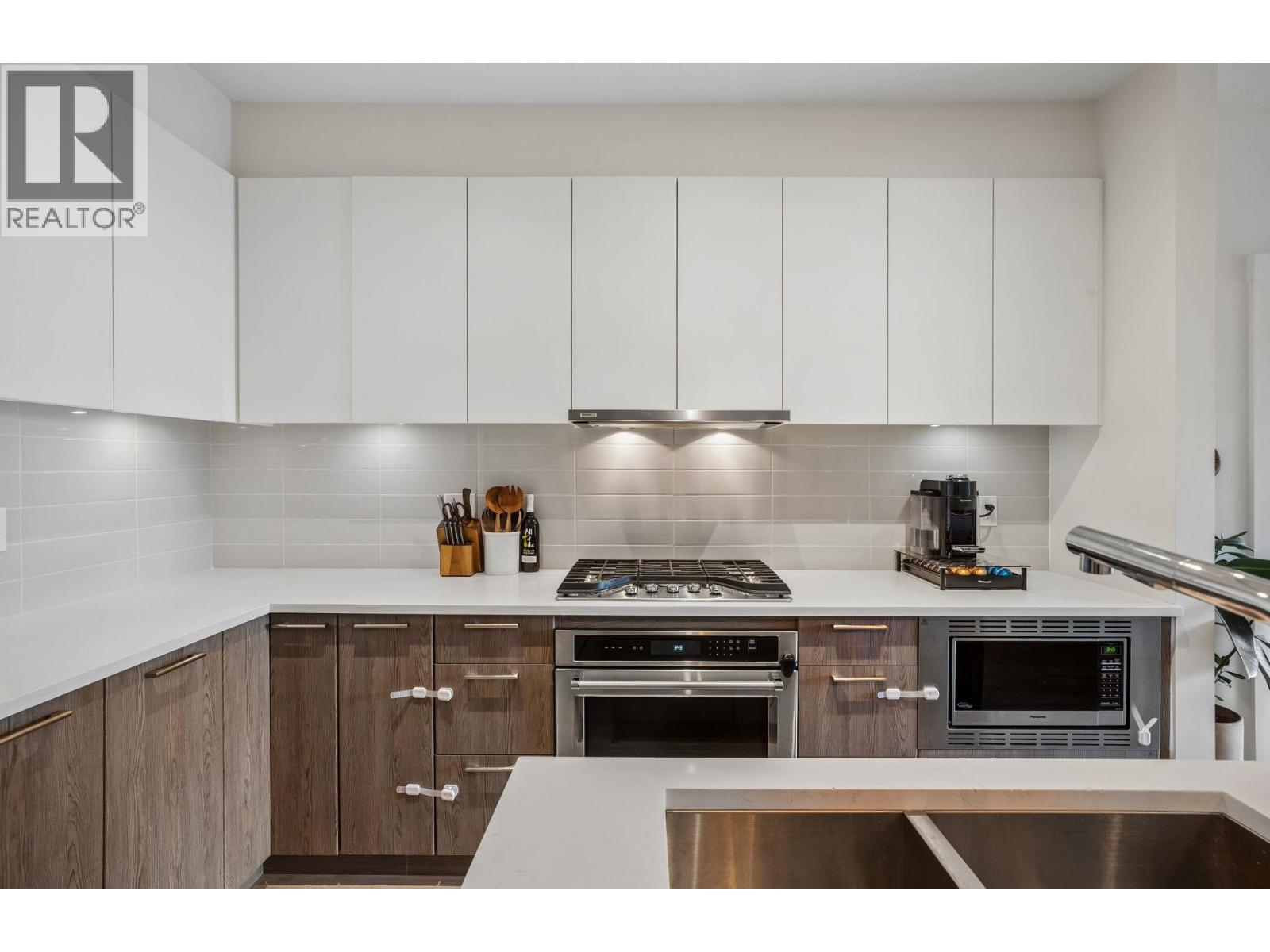 105 625 E 3rd Street, North Vancouver, British Columbia  V7L 1G6 - Photo 13 - R3156713
