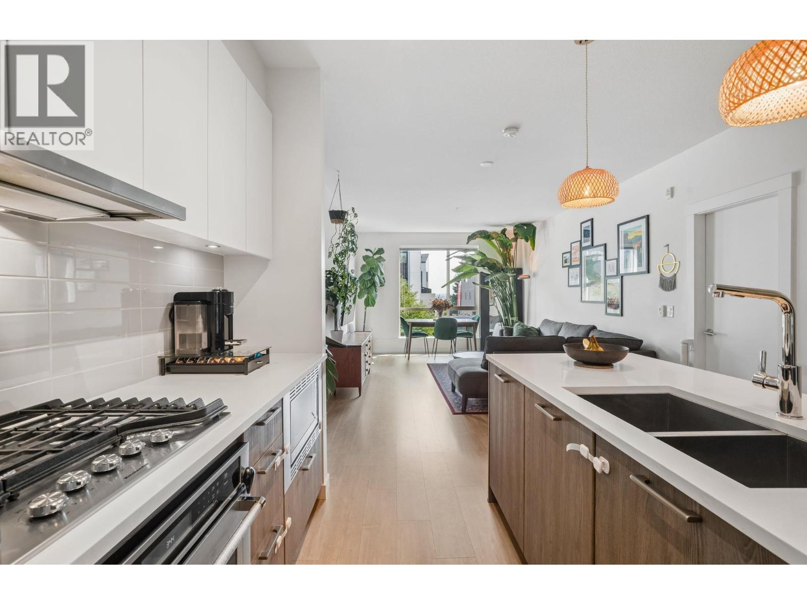 105 625 E 3rd Street, North Vancouver, British Columbia  V7L 1G6 - Photo 15 - R3156713