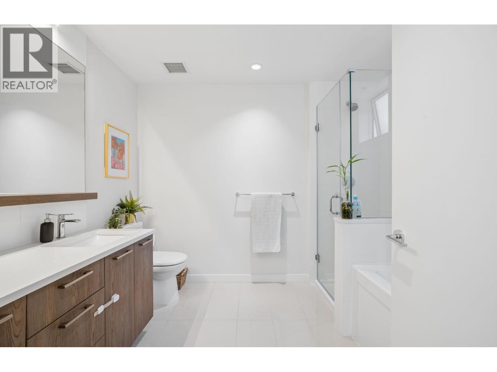 105 625 E 3rd Street, North Vancouver, British Columbia  V7L 1G6 - Photo 19 - R3156713