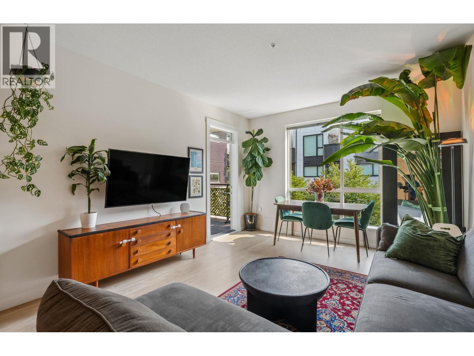 105 625 E 3rd Street, North Vancouver, British Columbia  V7L 1G6 - Photo 5 - R3156713